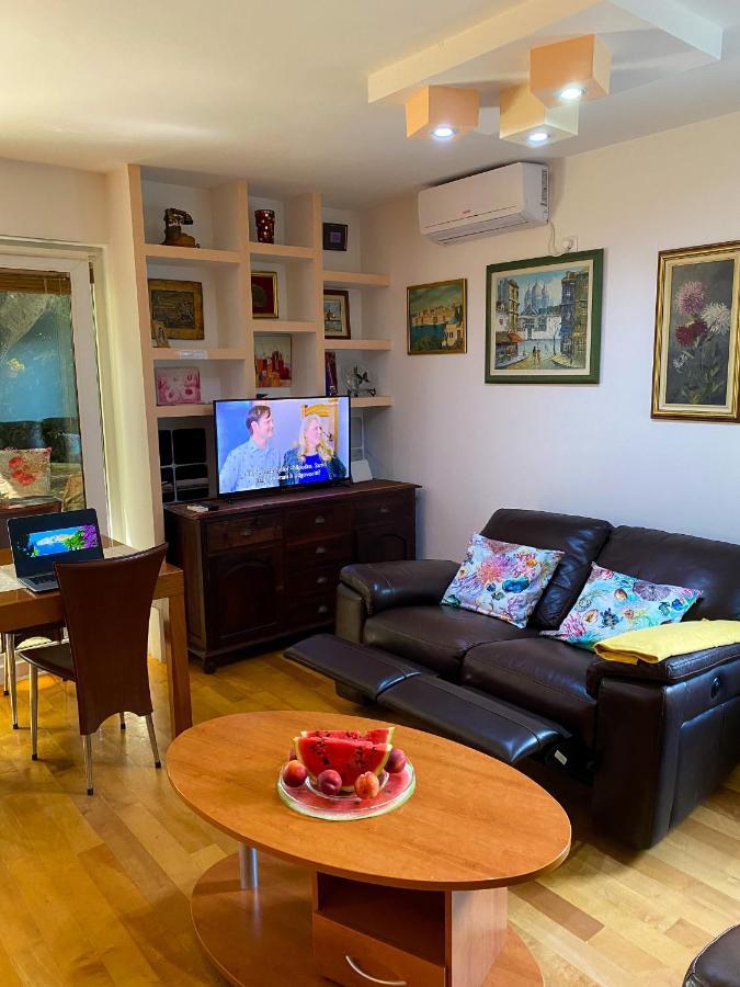 Relax Apartment Lapad ドゥブロブニク エクステリア 写真